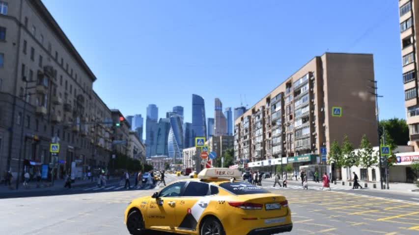 Фото - «Яндекс» попросил АвтоВАЗ об увеличении поставок автомобилей для такси