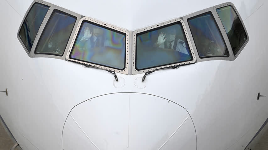 Фото - США захотели отобрать у «Лукойла» Boeing за 45 миллионов долларов