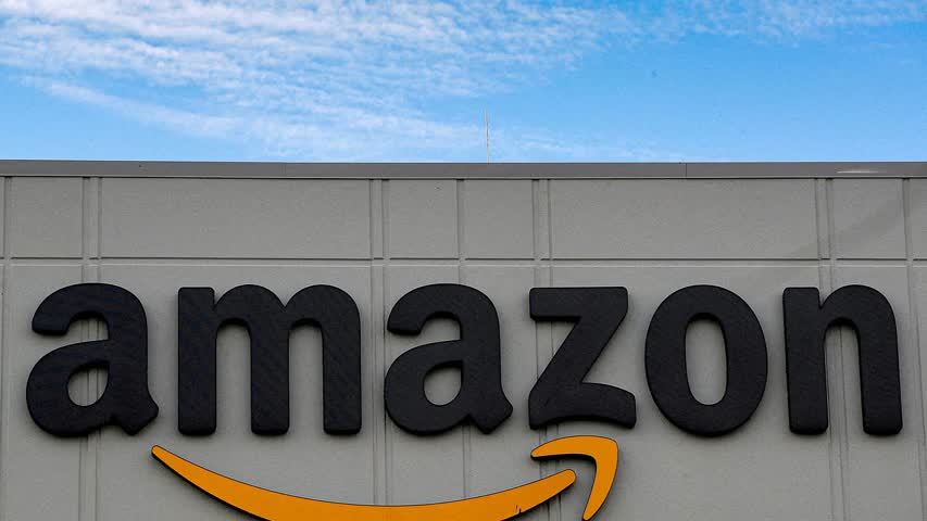 Фото - Amazon начал увольнять сотрудников