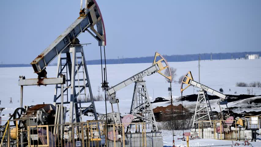 Фото - Раскрыта дата объявления потолка цен на нефть из России